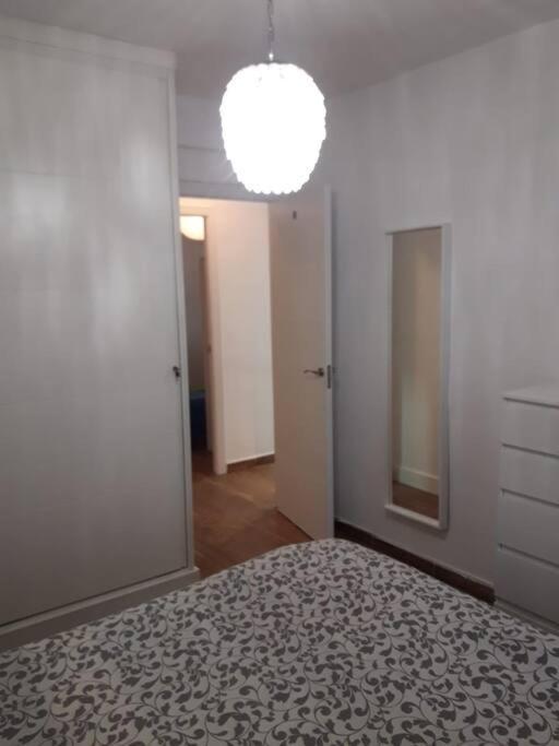 Piso Reformado 3 Habitaciones Sevilla Kültér fotó