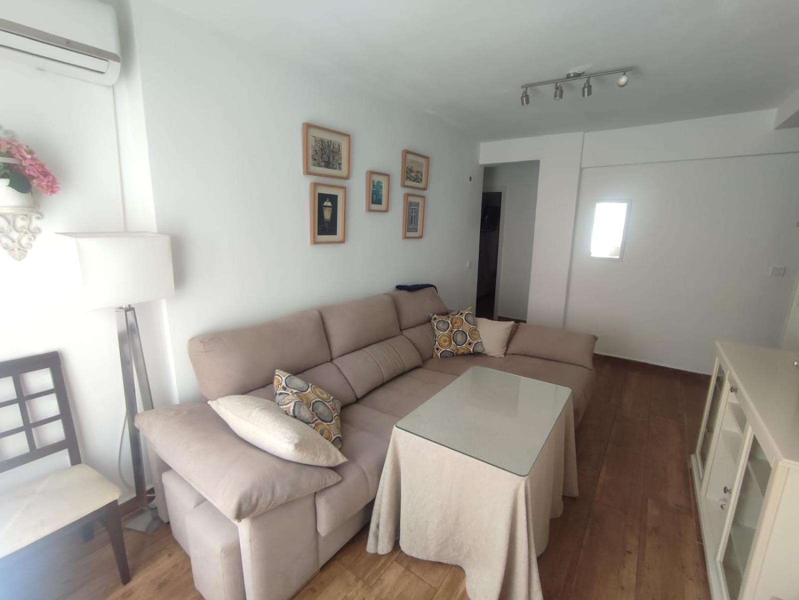 Piso Reformado 3 Habitaciones Sevilla Kültér fotó